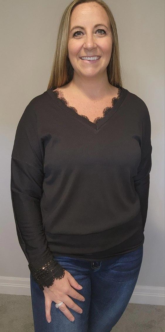 Ribbed Lace Trim V-Neck in Black
